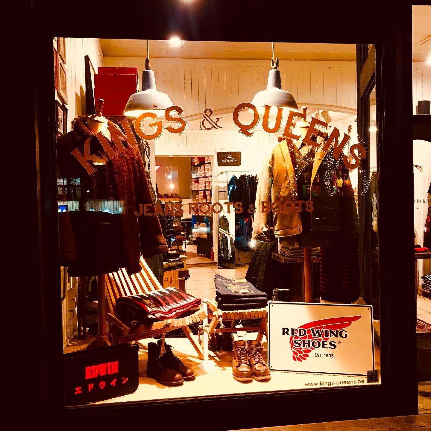 Deskundige Trunk bibliotheek Waar Kings & Queens Store in Antwerp | authentic brands & lifetime products