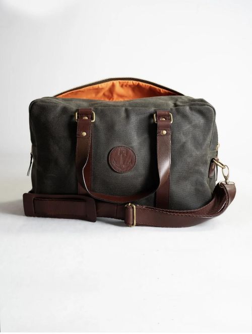 Iron & Resin Waxed Canvas Weekender Bag - Kings & Queens