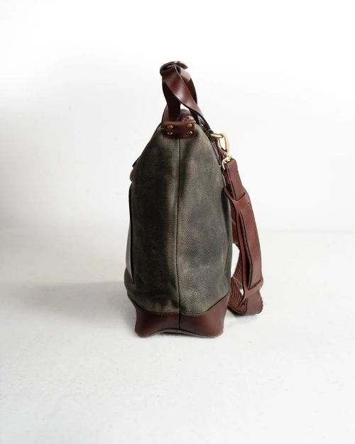 Iron & Resin Waxed Canvas Tote Bag - Kings & Queens