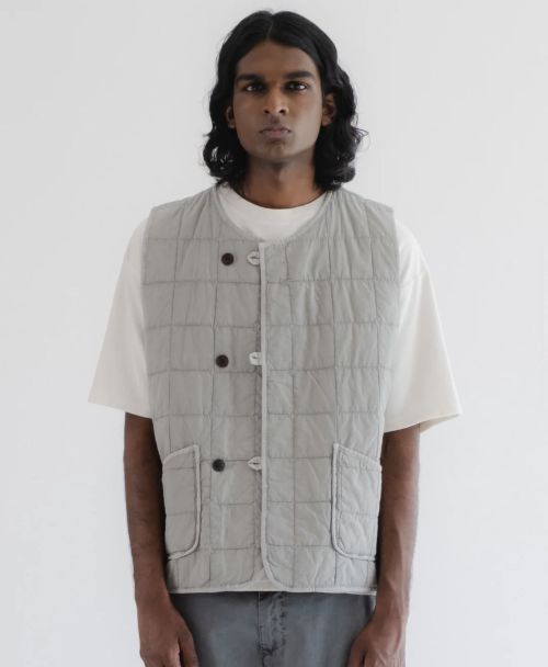 Eat Dust Battery vest Oyster - Kings & Queens