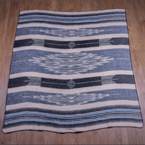 Pike Brothers 1969 Chimayo  Blanket Blue - Kings & Queens