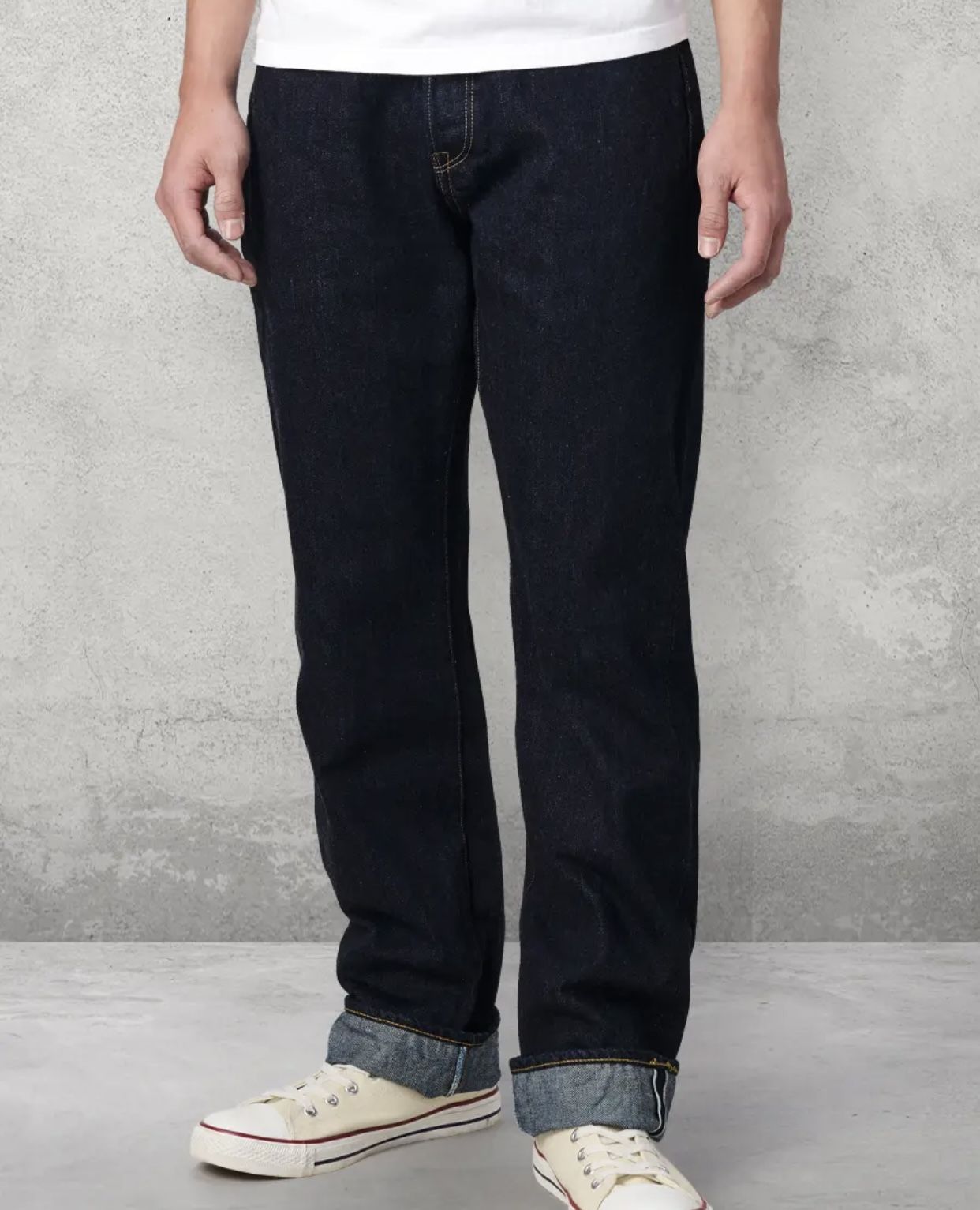 3004 - Wide Straight Selvedge 14,5oz One Wash