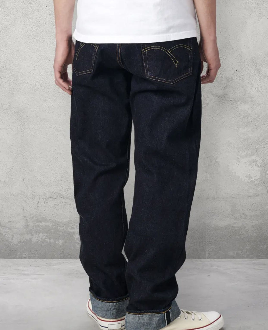3004 - Wide Straight Selvedge 14,5oz One Wash