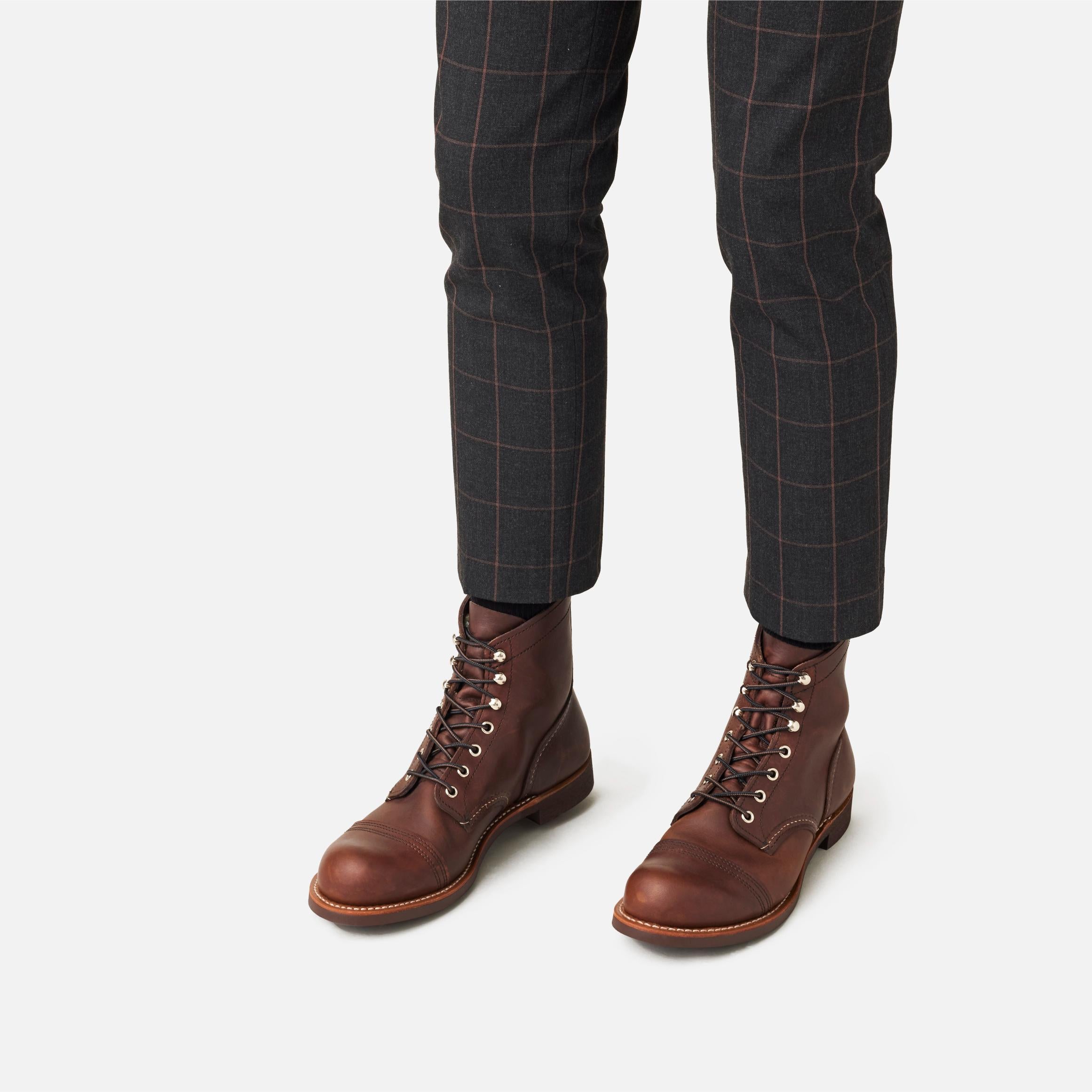 8111 Iron Ranger Amber Harness Boots