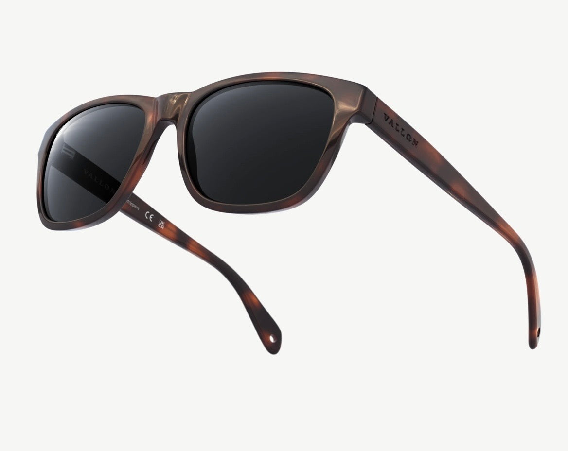 Daytrippers Sunglasses Polarized Dark Tortoise