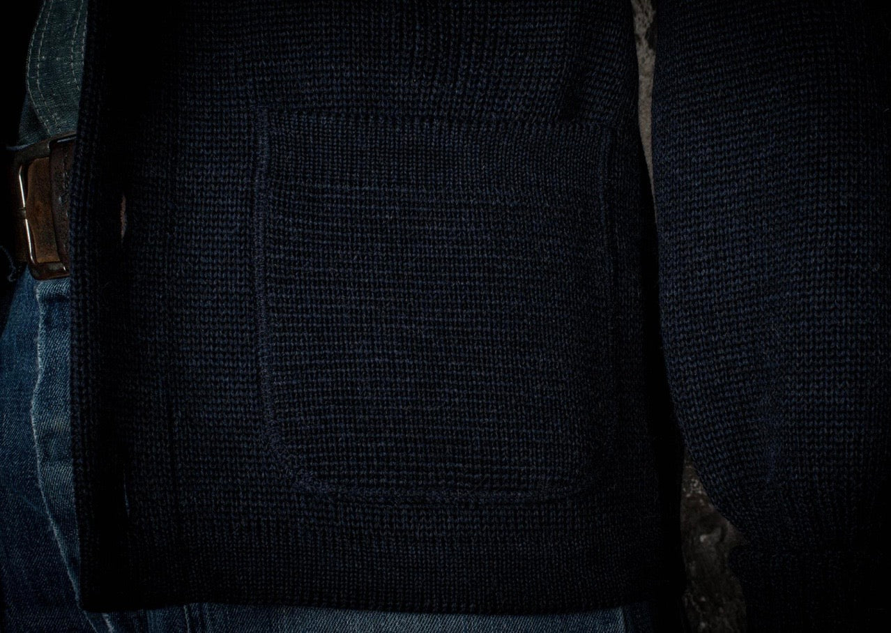 Le Cardigan L'Enfant Du Malheur