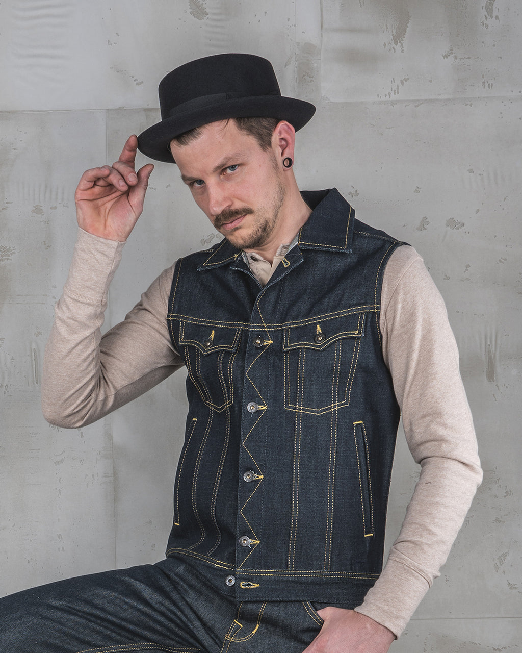 1963 Roamer Vest 11oz Metal