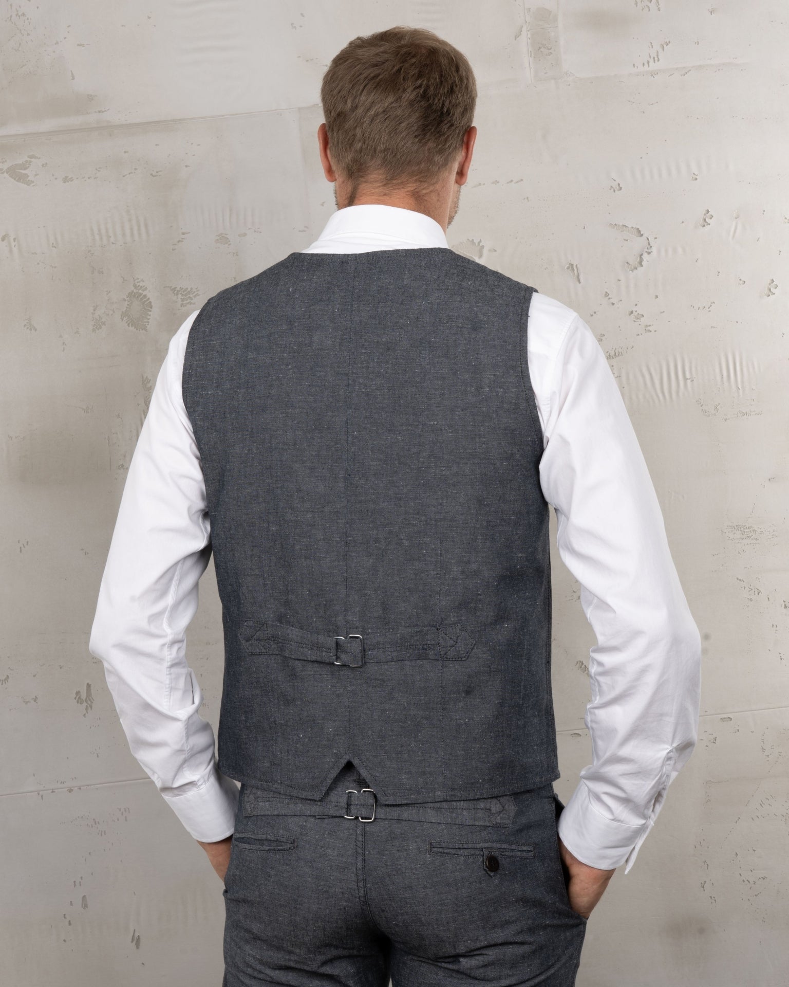 1905 Hauler Vest Smoke Grey