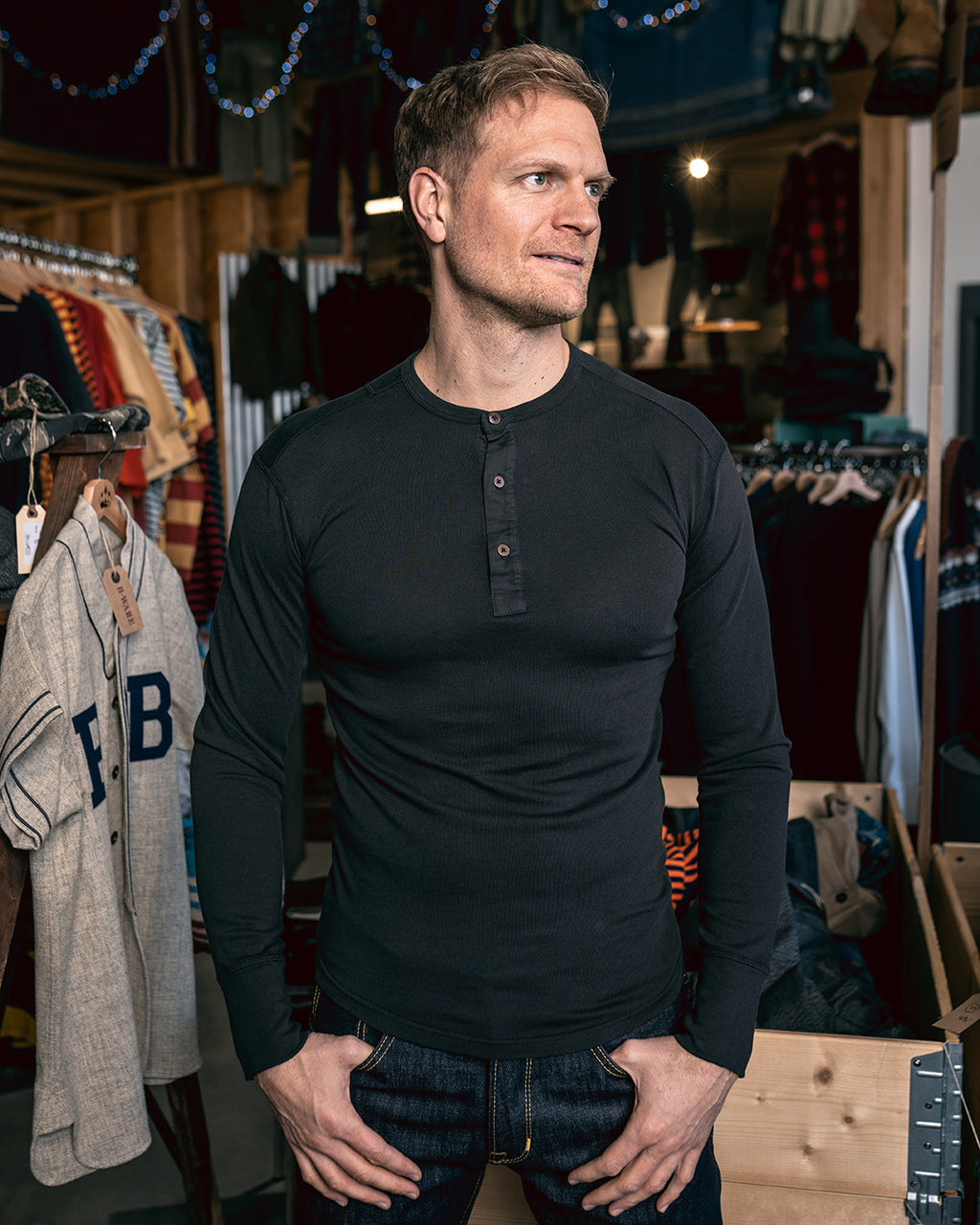 1927 Henley Shirt Long Sleeve Faded Black