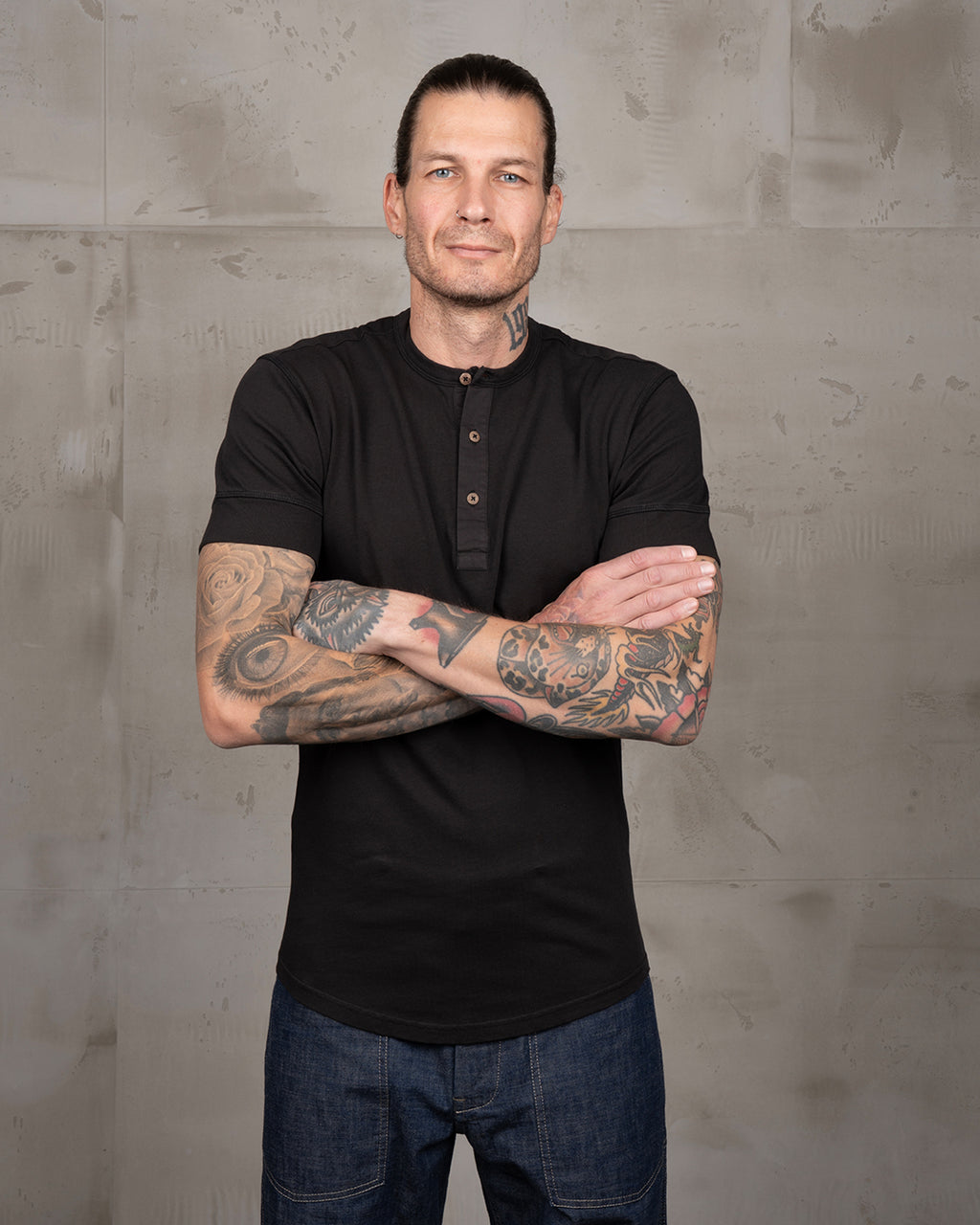 1927 Henley Shirt Short Sleeve Faded Black