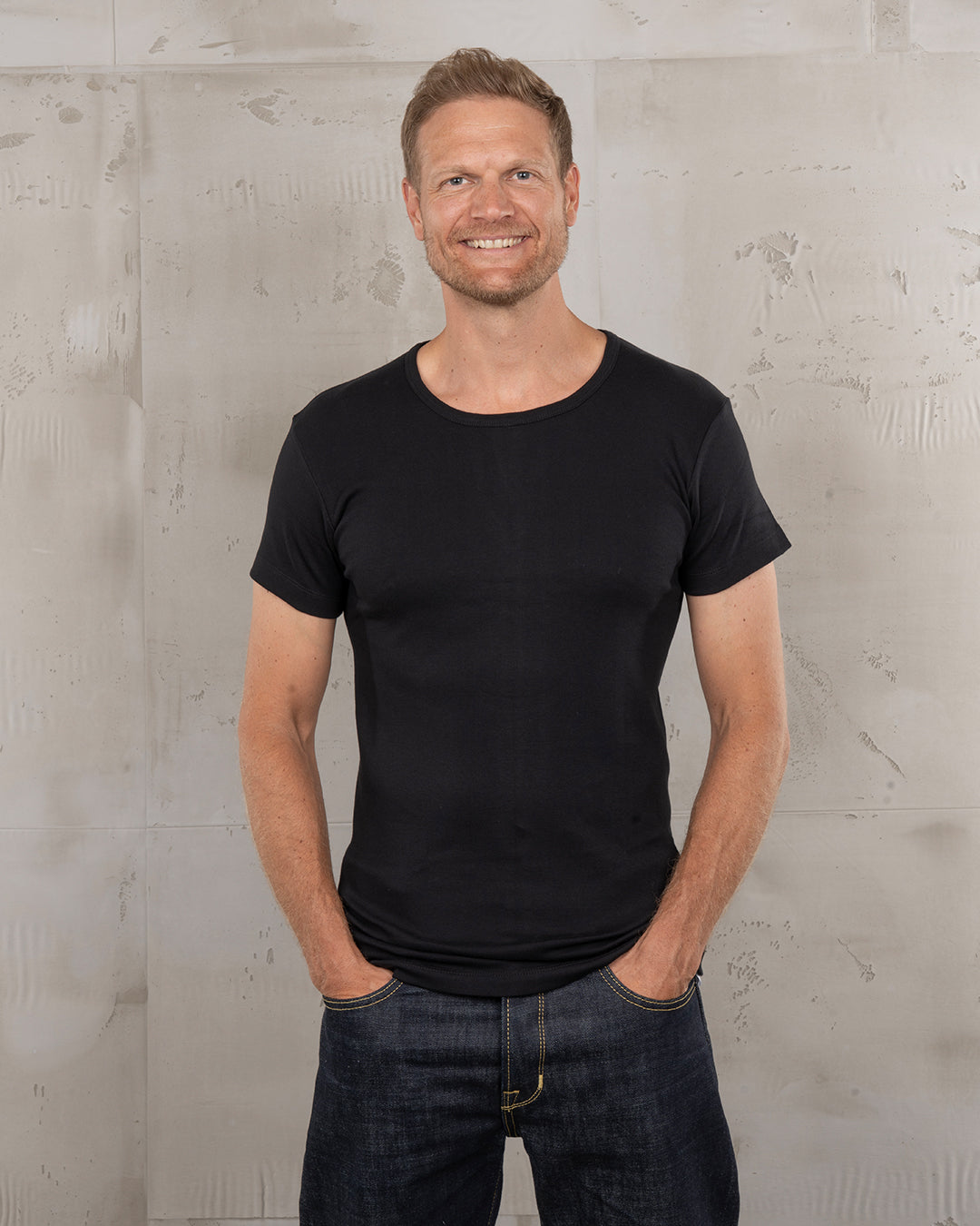 1947 Round Neck T-Shirt Black
