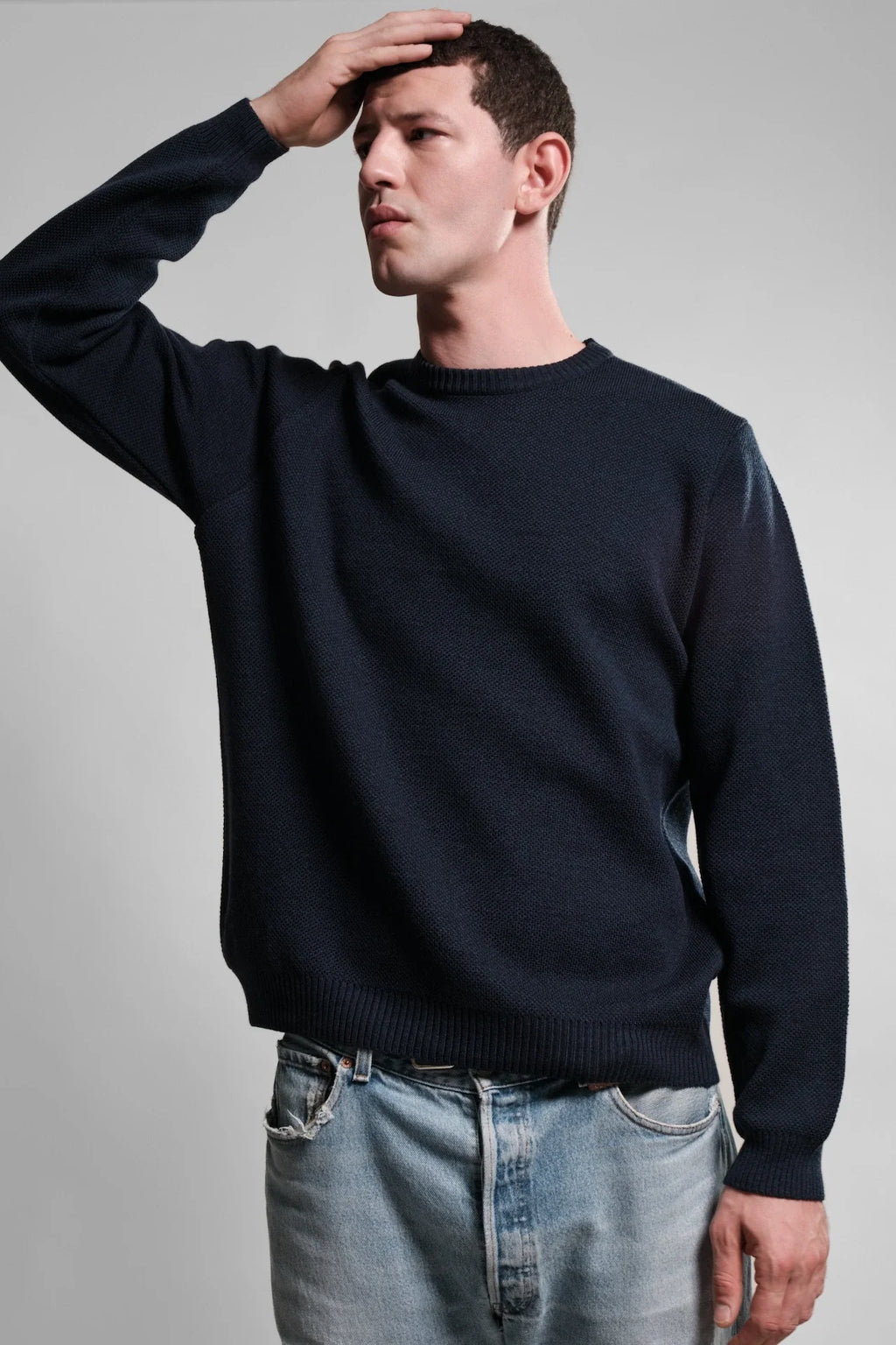 Youri Round Neck Sweater Navy
