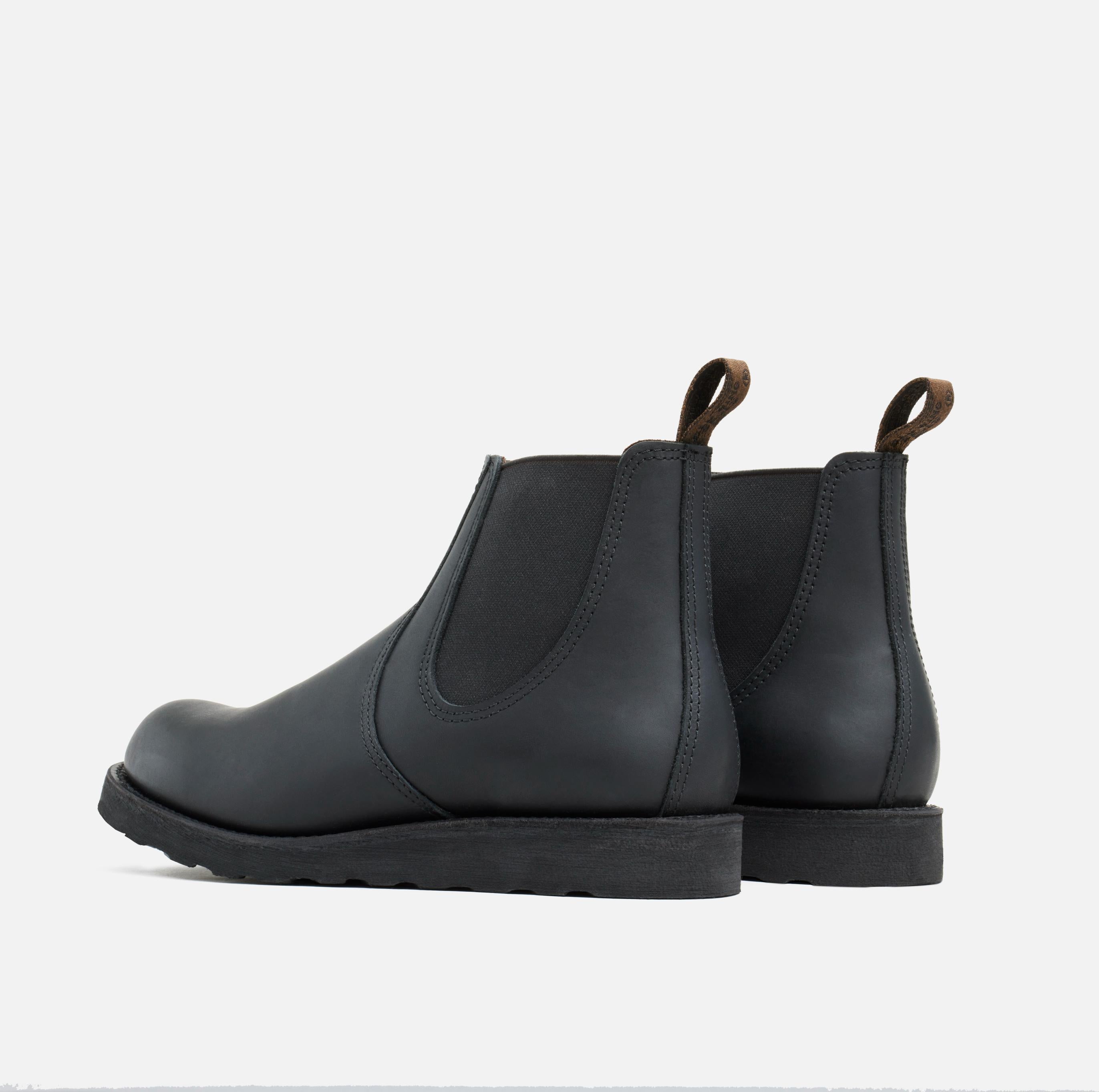 3194 Classic Chelsea Boots Black