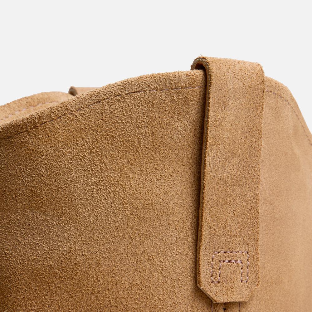 8060 Pecos Hawthorne Muleskinner Boots